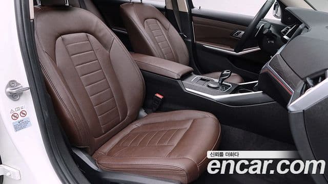 BMW 3 Series 2020 — Şəkil 12/20