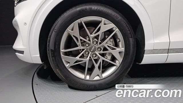 Genesis GV70 2024 — ფოტო 5/20
