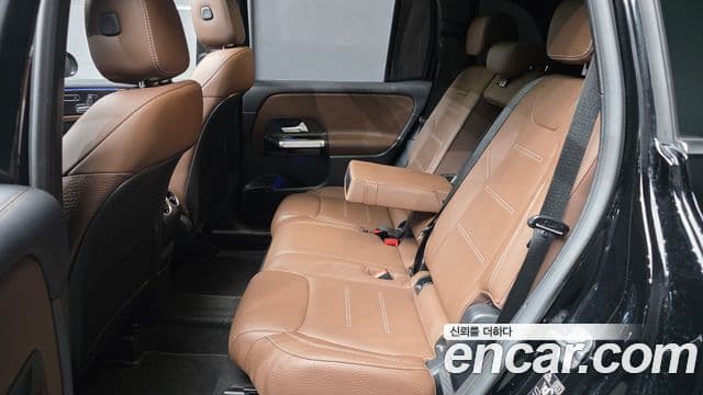 Mercedes-Benz GLB-Class 2023 — ფოტო 12/20