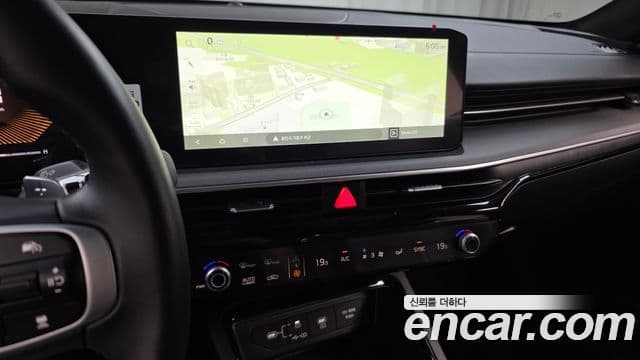 Kia K5 2025 — фото 13 из 20