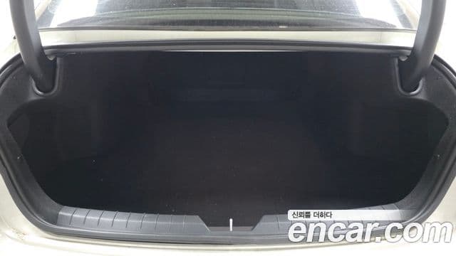 Kia K5 2025 — фото 17 из 20