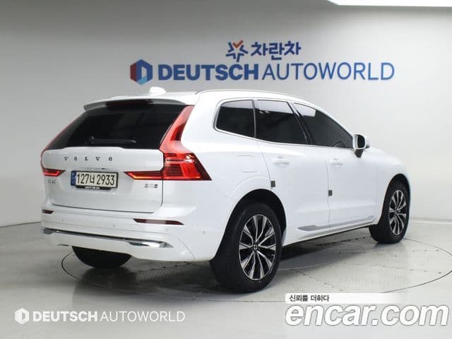 Volvo XC60 2023 — Şəkil 1/20
