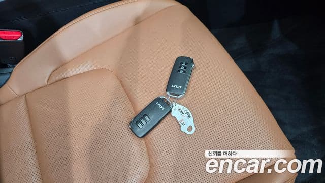 Kia Sportage 2022 — Şəkil 15/20