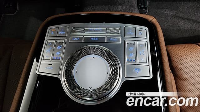 Genesis Electrified G80 2021 — фото 18 из 20