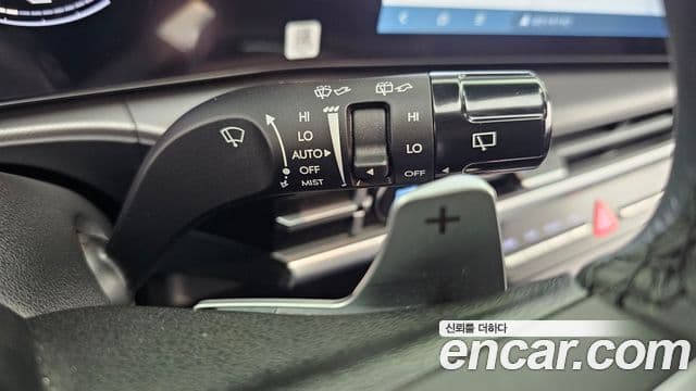 Hyundai Santa Fe 2024 — ფოტო 19/20