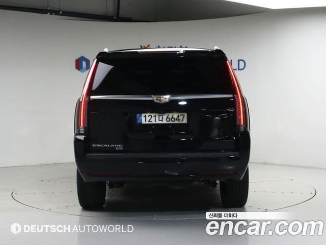 Cadillac Escalade 2019 — Şəkil 4/20