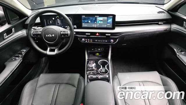Kia K5 2023 — фото 7 из 20