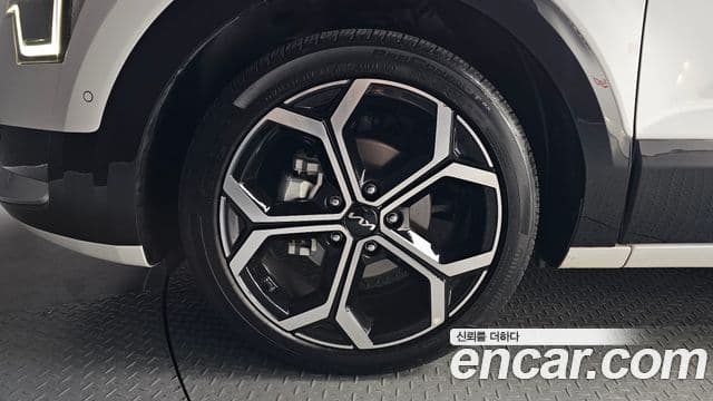 Kia Niro 2022 — фото 5 из 20