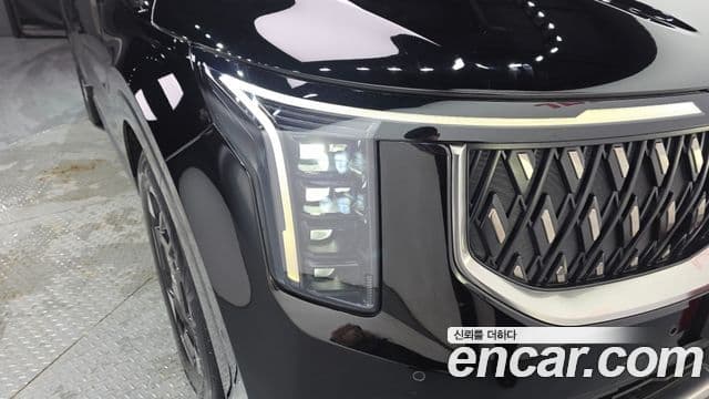 Kia Carnival 2024 — Photo 1/35