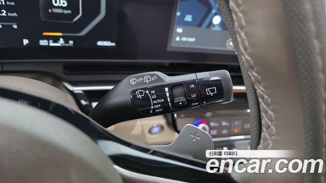 Kia Carnival 2024 — Photo 22/35
