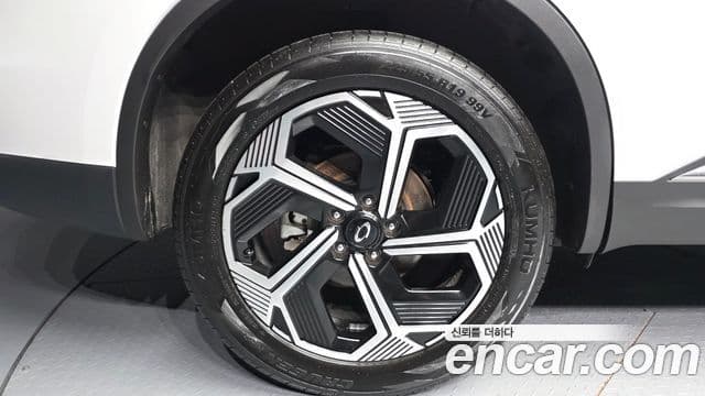 Renault Samsung QM6 2024 — Фото 5/20