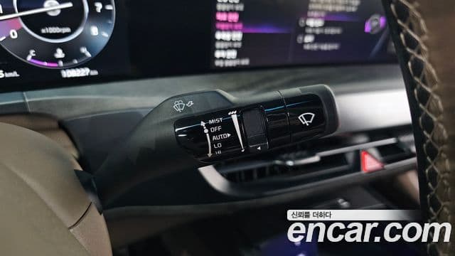 Kia K8 2021 — ფოტო 16/20
