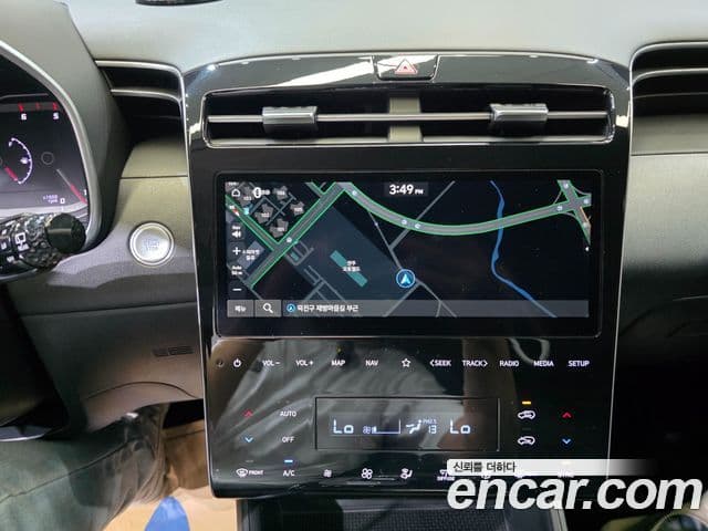 Hyundai The New Tucson 2023 — ფოტო 19/20