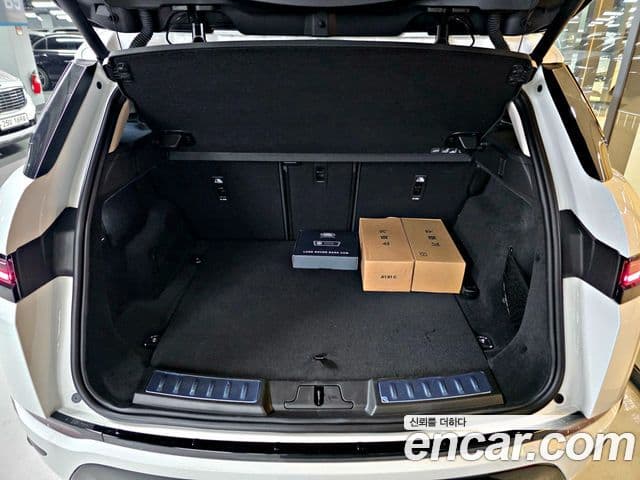 Land Rover Range Rover Evoque 2025 — Şəkil 9/20
