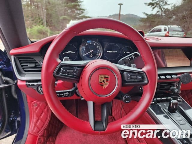 Porsche 911 2020 — ფოტო 11/19