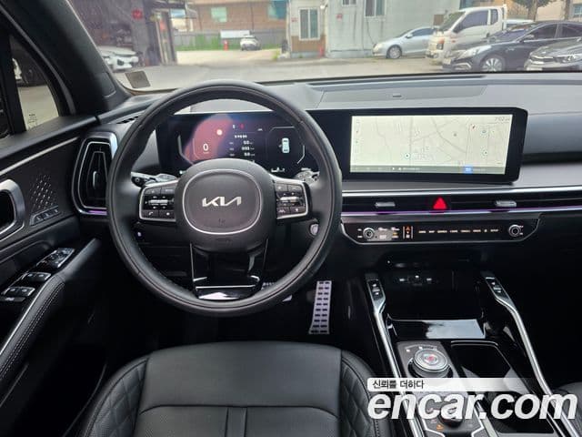 Kia Sorento 2024 — фото 10 из 19