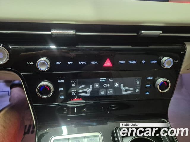 Genesis Electrified G80 2024 — Şəkil 13/19