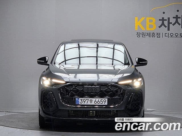 Audi Q5 2025 — ფოტო 2/20