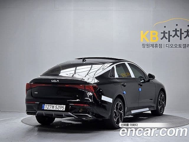 Kia K5 2026 — Şəkil 1/20