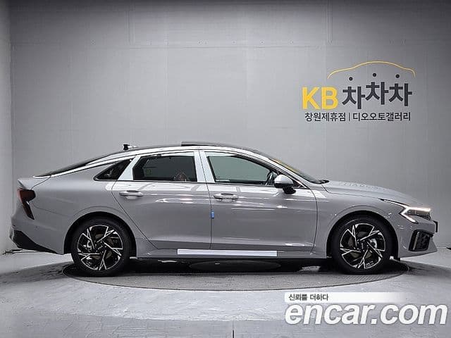 Kia K5 2026 — Şəkil 10/20