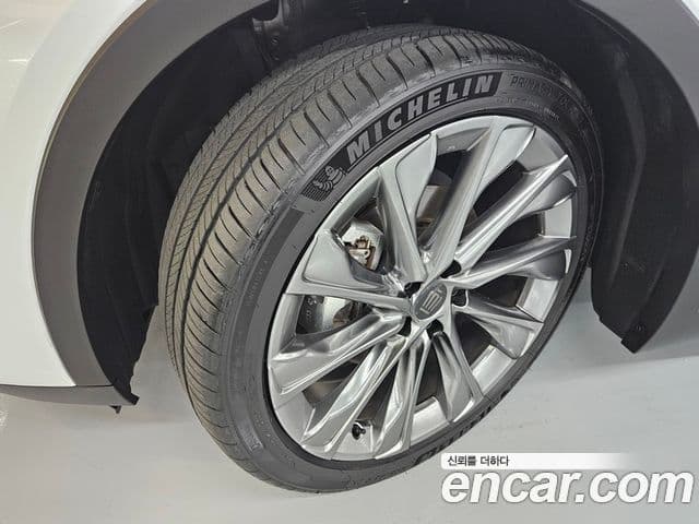 Toyota Crown Crossover 2024 — Şəkil 4/19