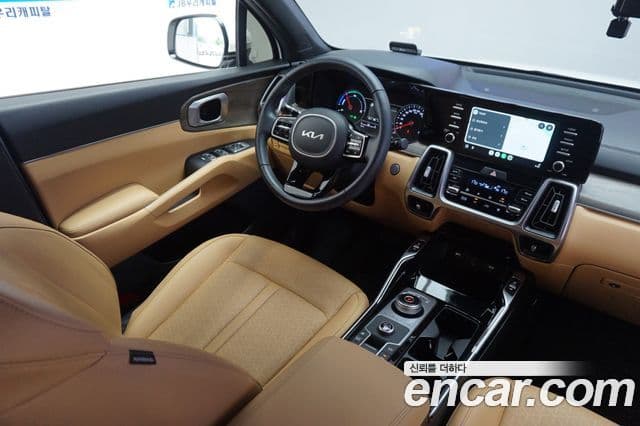 Kia Sorento 2022 — Фото 4/20