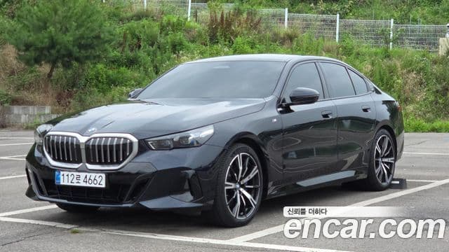 BMW 5 Series 2025 — Şəkil 20/20
