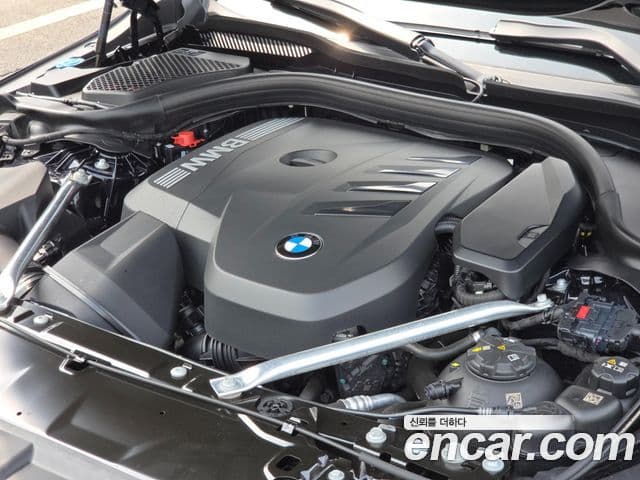BMW 5 Series 2025 — Şəkil 5/20
