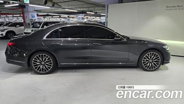 Mercedes-Benz S-Class 2025 — Şəkil 8/20