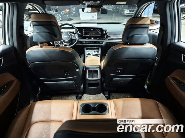 Kia Sportage 2022 — ფოტო 6/20