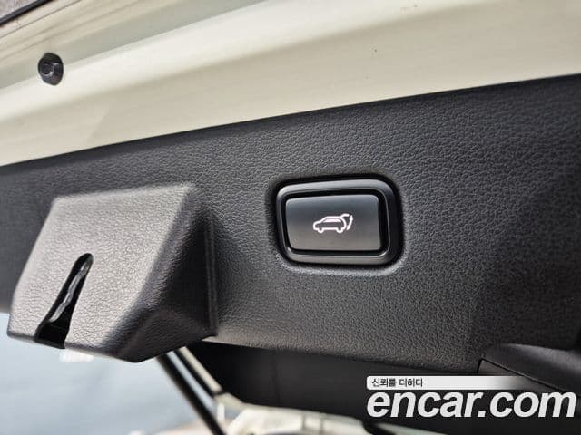 Kia Sportage 2022 — ფოტო 16/20