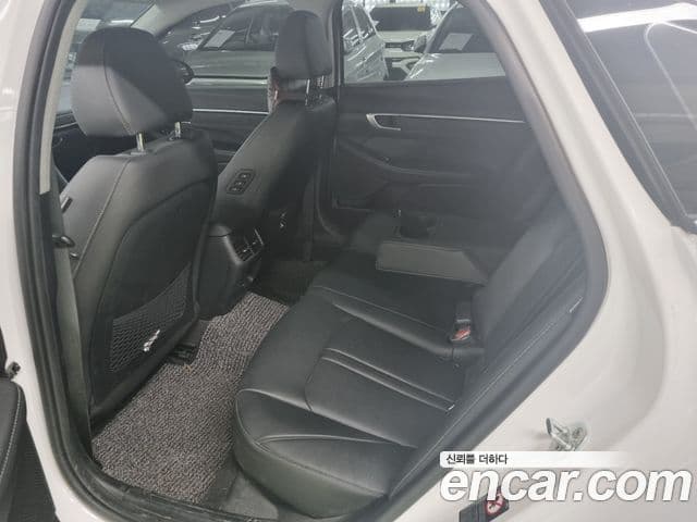 Hyundai Sonata 2022 — Şəkil 9/18