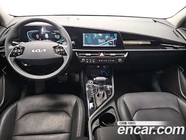 Kia Niro 2022 — ფოტო 5/18