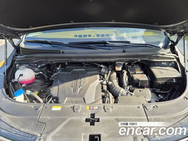 Kia Carnival 2024 — ფოტო 5/20