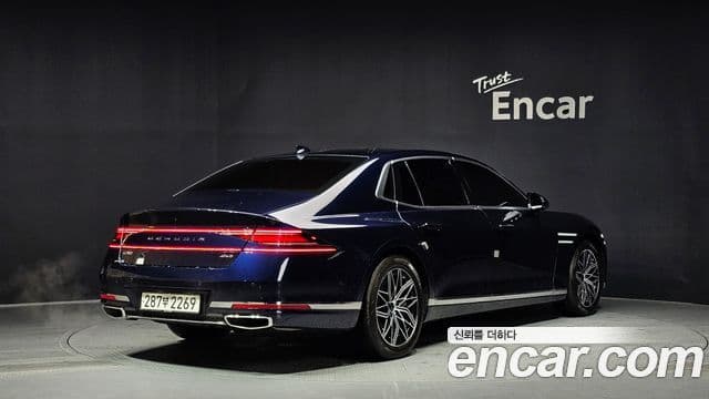 Genesis G90 2022 — Şəkil 2/20