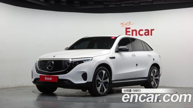 Mercedes-Benz EQC 2020 — ფოტო 4/20