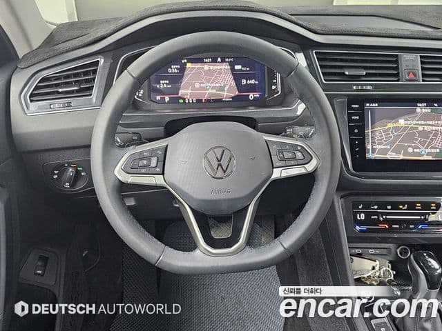 Volkswagen Tiguan 2024 — Photo 5/20