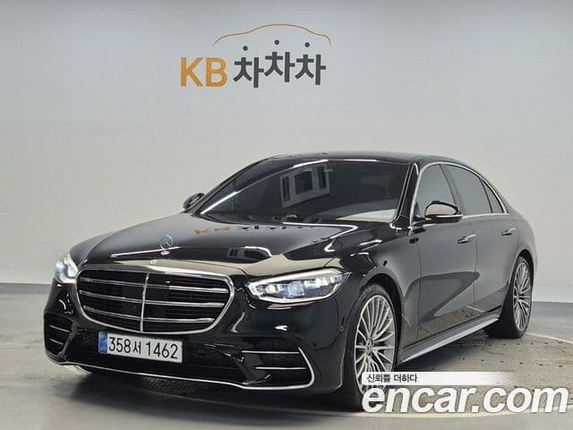 Mercedes-Benz S-Class 2024 — Photo 3/18