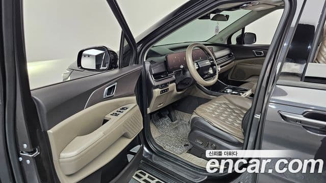Kia Carnival 2024 — Şəkil 11/35