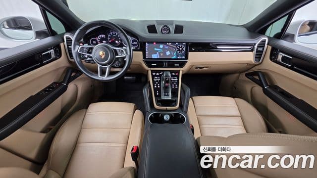 Porsche Cayenne 2020 — Şəkil 18/36