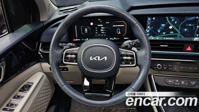 Kia Carnival 2024 — Фото 13/20