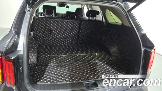 Kia Sorento 2021 — Photo 11/31