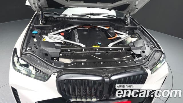 BMW X5 2023 — Photo 9/32