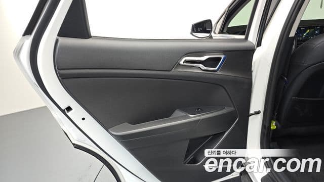 Kia Sportage 2025 — Şəkil 15/30