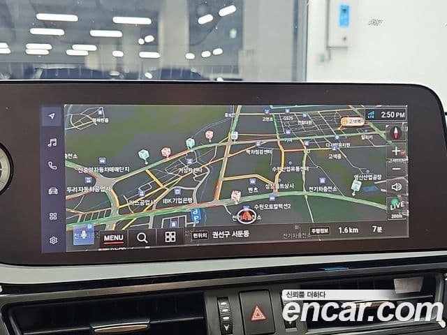 Lexus ES300h 2024 — ფოტო 12/19