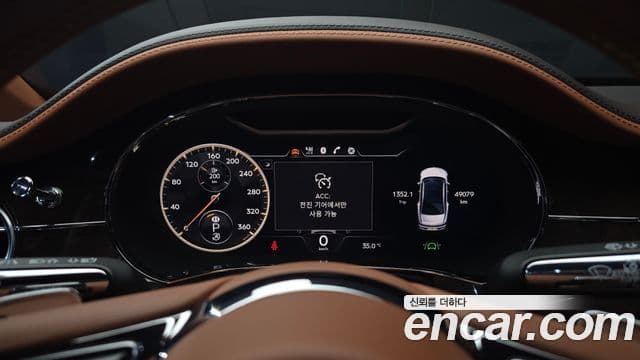 Bentley Flying Spur 2021 — Фото 8/20