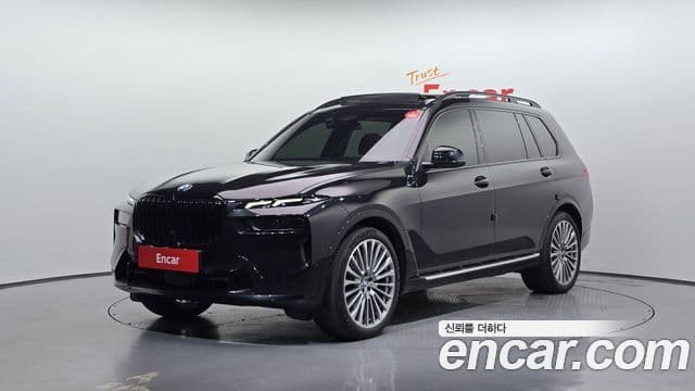 BMW X7 2024 — Photo 33/34