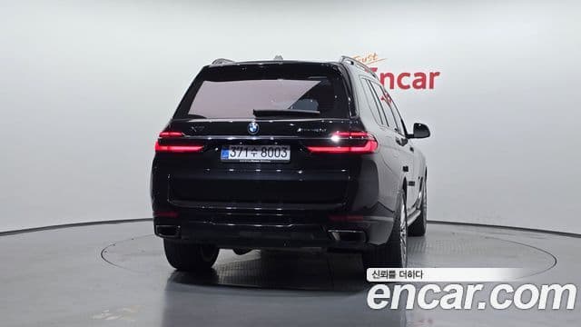 BMW X7 2024 — Photo 6/34