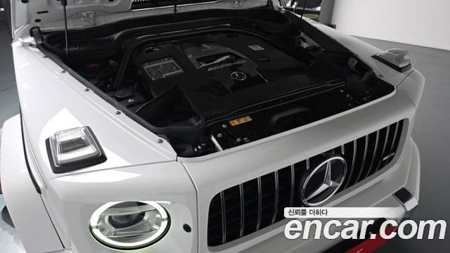 Mercedes-Benz G-Class 2024 — Photo 18/36