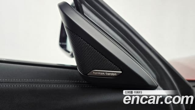 BMW Z4 2022 — Photo 12/30